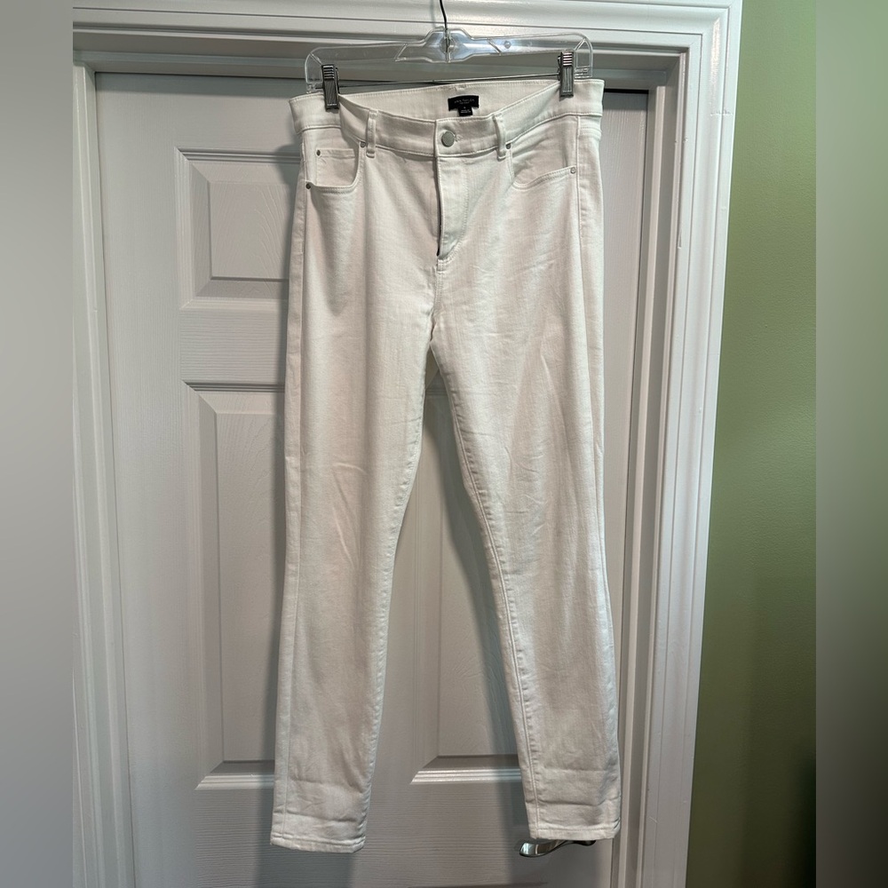 White Jeans